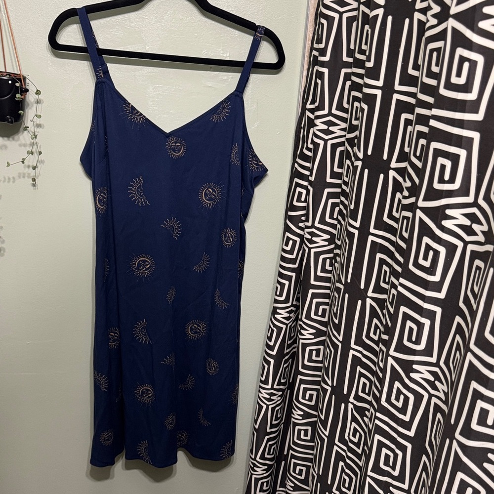 Torrid ‘Rising Sol’ mini slip dress
